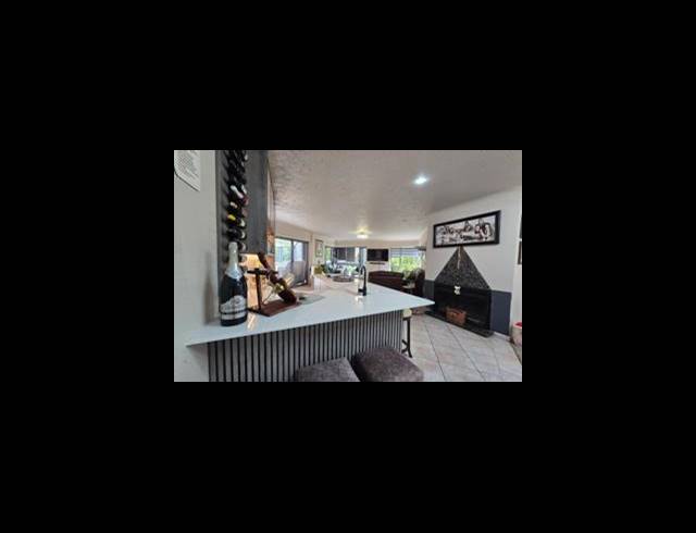 5 BEDROOM HOUSE FOR SALE IN MEYERSDAL